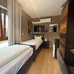 Gasthuis Boutique Sena *