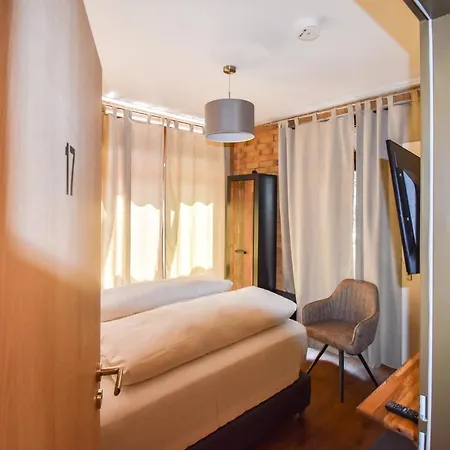 招待所 Boutique Sena