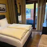 Boutique Sena